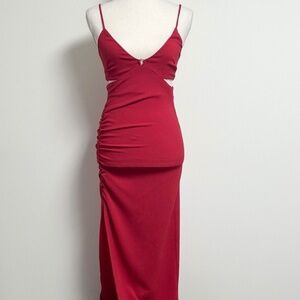 Zara Red Cutout Maxi Dress – Size S ♥️